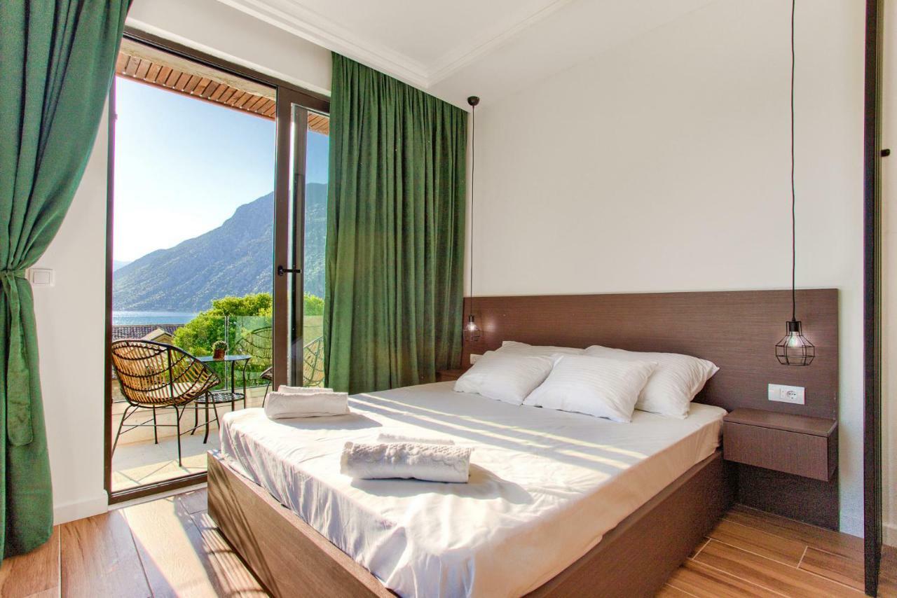 Magical View Apartment โกตอร์ ภายนอก รูปภาพ