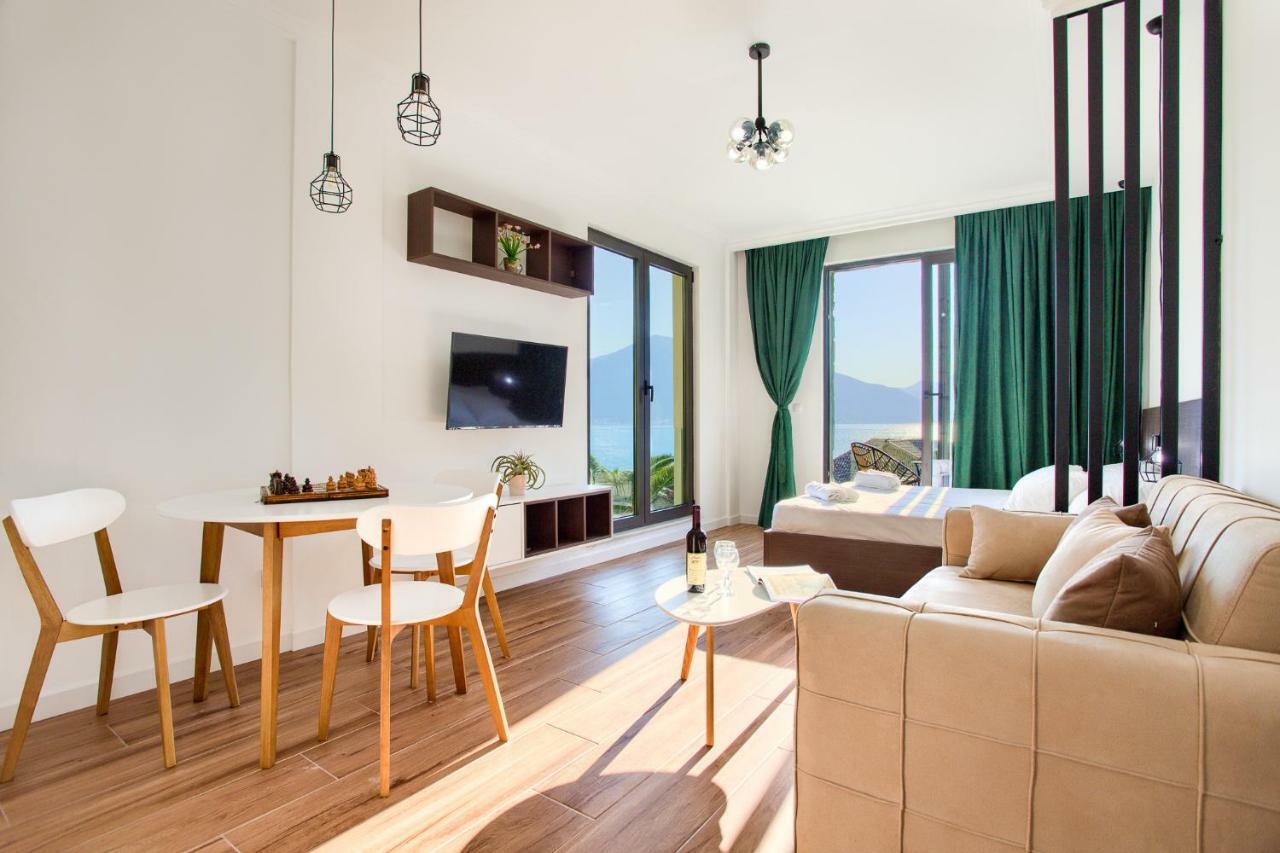 Magical View Apartment โกตอร์ ภายนอก รูปภาพ