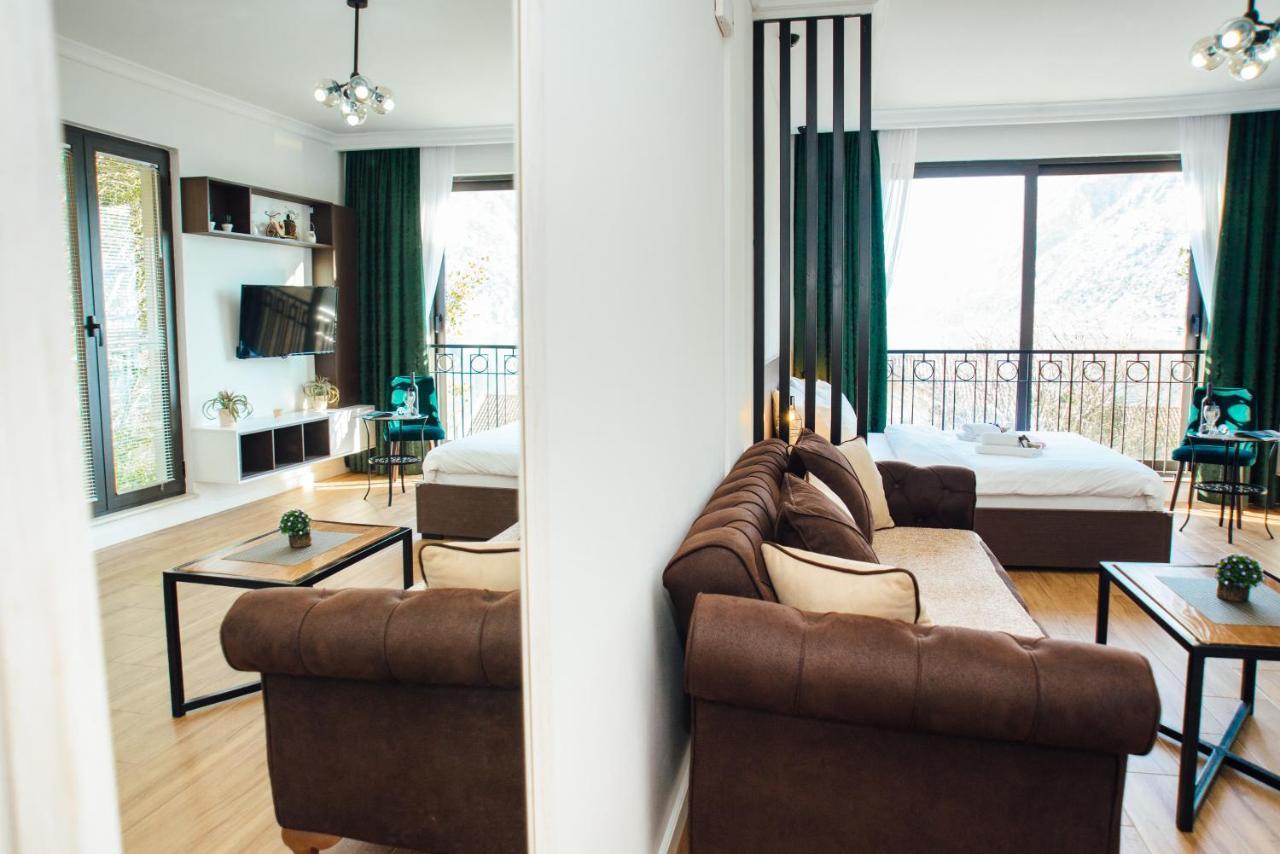 Magical View Apartment โกตอร์ ภายนอก รูปภาพ