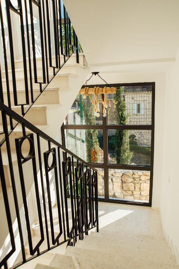 Magical View Apartment โกตอร์ ภายนอก รูปภาพ
